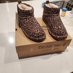 🐻 Bearpaw shortie exotic boots
